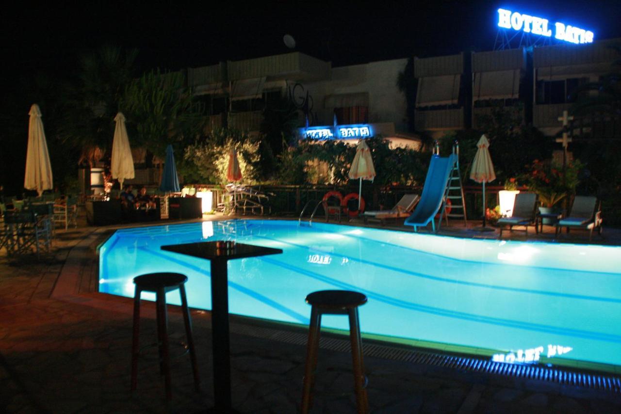 Batis Hotel Livanatai Exterior photo